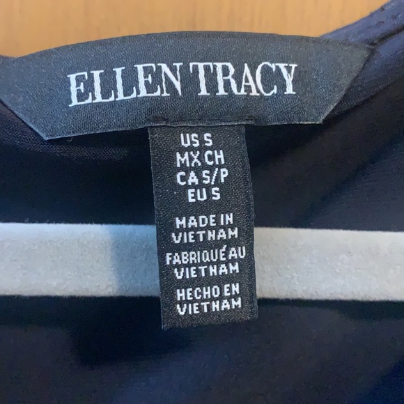 Blouse - Picture 2 of 4